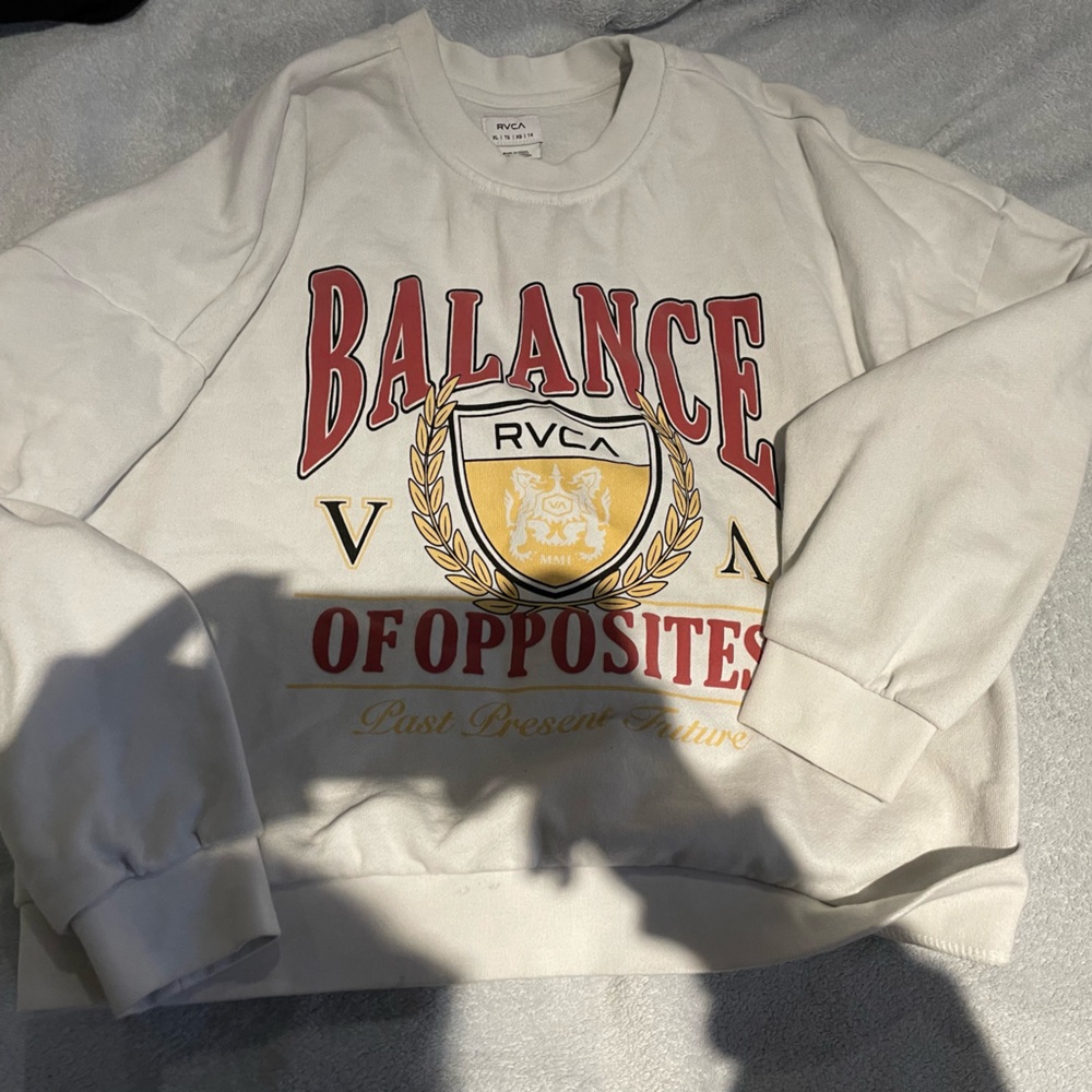 White RVCA sweater size xl